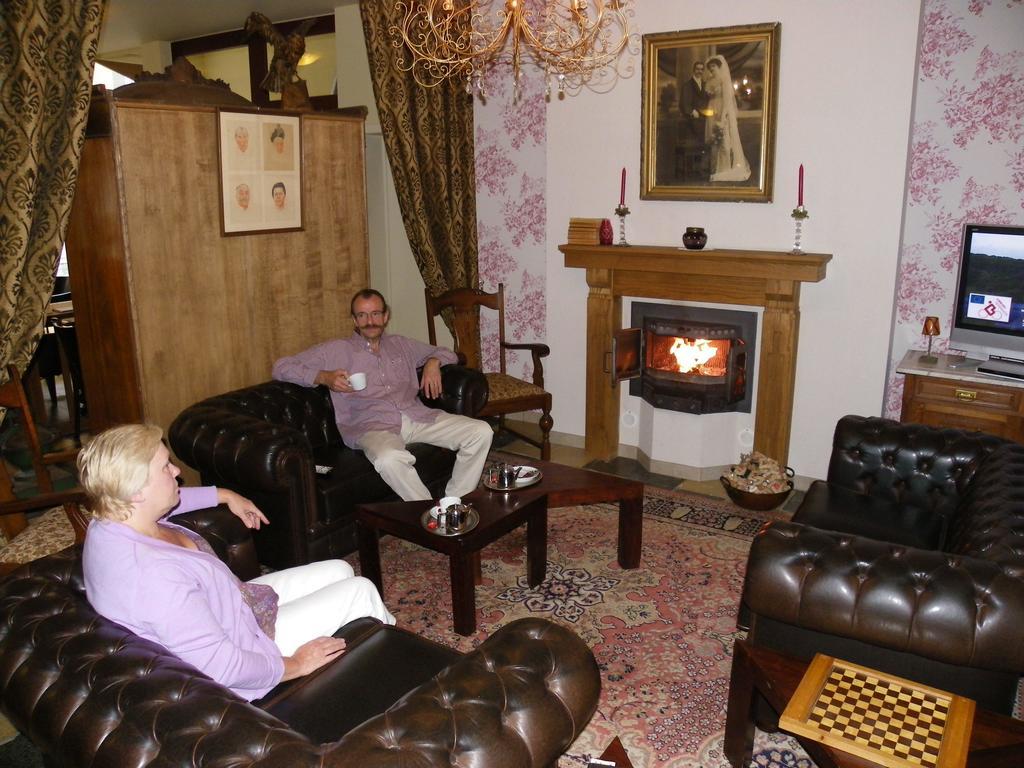 Hotel Van Reeth's Koffiebranderij Puurs Buitenkant foto