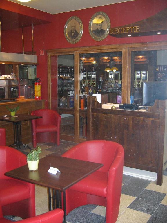 Hotel Van Reeth's Koffiebranderij Puurs Buitenkant foto