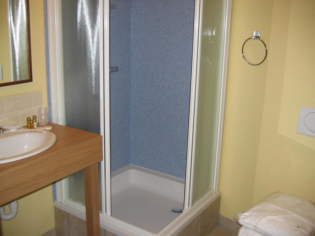 Hotel Van Reeth's Koffiebranderij Puurs Kamer foto