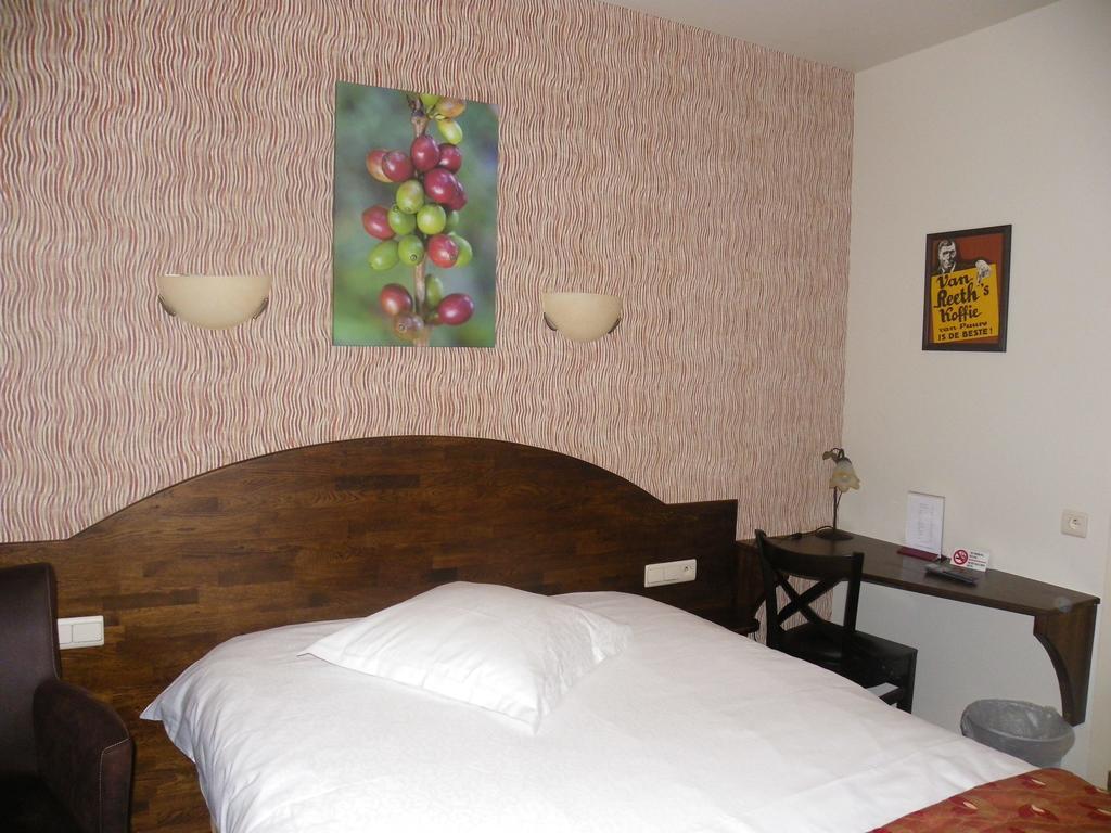 Hotel Van Reeth's Koffiebranderij Puurs Kamer foto