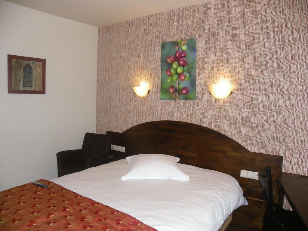 Hotel Van Reeth's Koffiebranderij Puurs Kamer foto