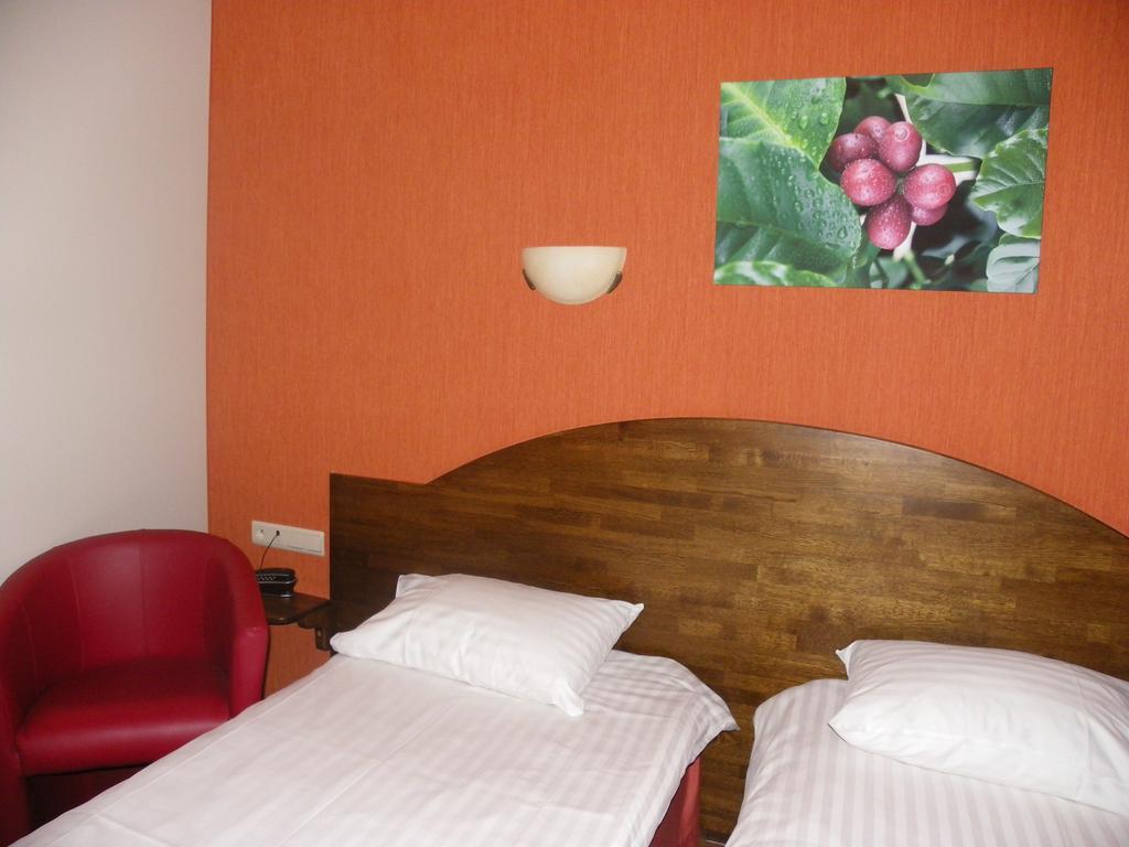 Hotel Van Reeth's Koffiebranderij Puurs Kamer foto