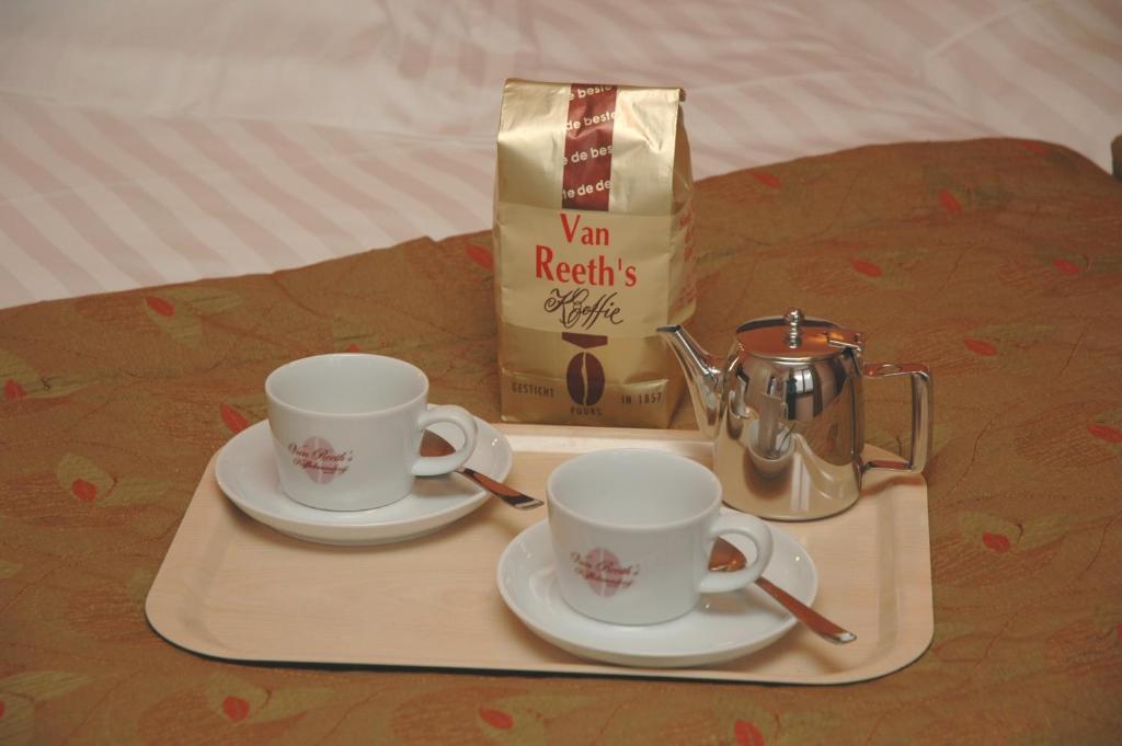 Hotel Van Reeth's Koffiebranderij Puurs Buitenkant foto